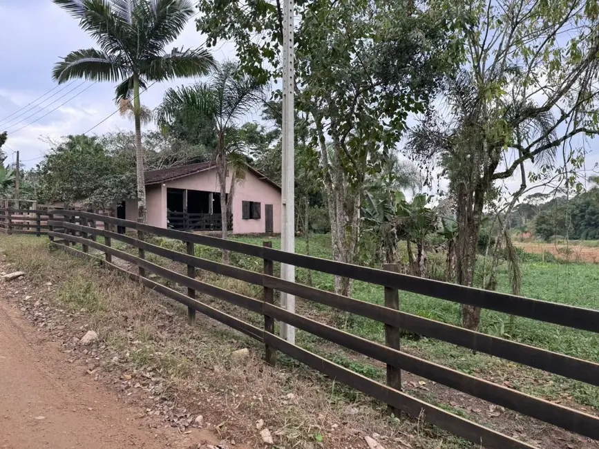 Foto 2 de Chácara à venda, 3000m2 em Balneario Picarras - SC