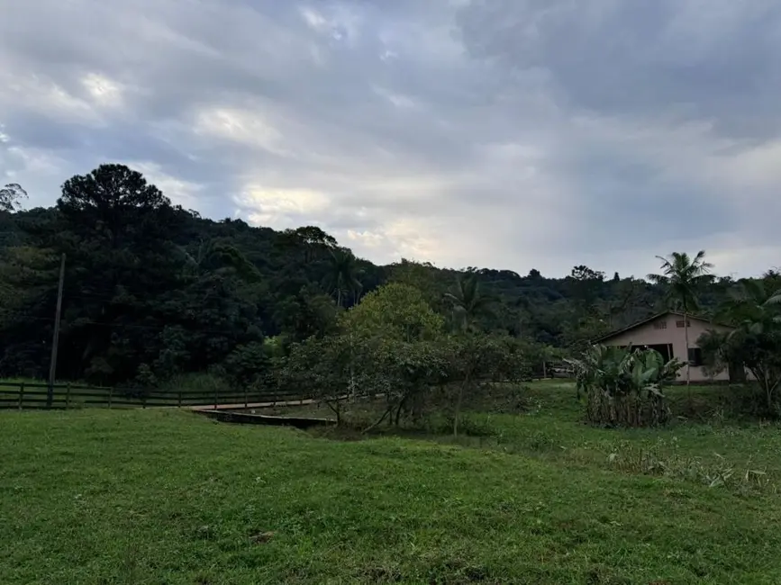 Foto 1 de Chácara à venda, 3000m2 em Balneario Picarras - SC