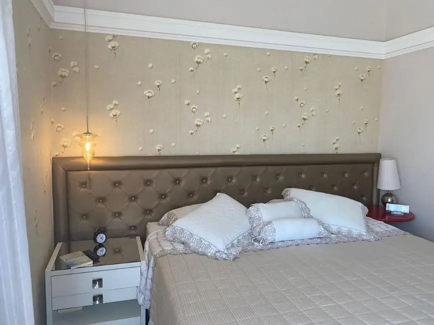 Casa com 3 quartos à venda, 312m2 em Centro, Navegantes - SC - imagem 7 Foto 7 de Casa com 3 quartos à venda, 312m2 em Centro, Navegantes - SC