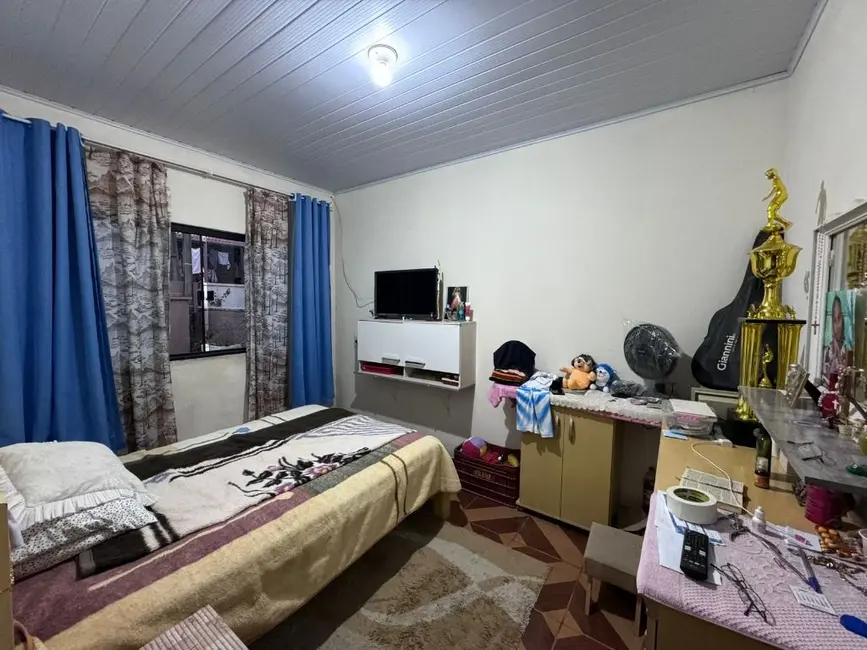 Casa com 3 quartos à venda, 197m2 em Centro, Navegantes - SC - imagem 9 Foto 9 de Casa com 3 quartos à venda, 197m2 em Centro, Navegantes - SC