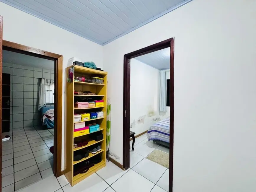 Casa com 2 quartos à venda, 300m2 em São Paulo, Navegantes - SC - imagem 9 Foto 9 de Casa com 2 quartos à venda, 300m2 em São Paulo, Navegantes - SC