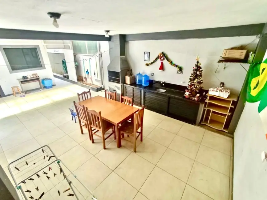 Foto 4 de Casa com 3 quartos à venda, 313m2 em Centro, Navegantes - SC