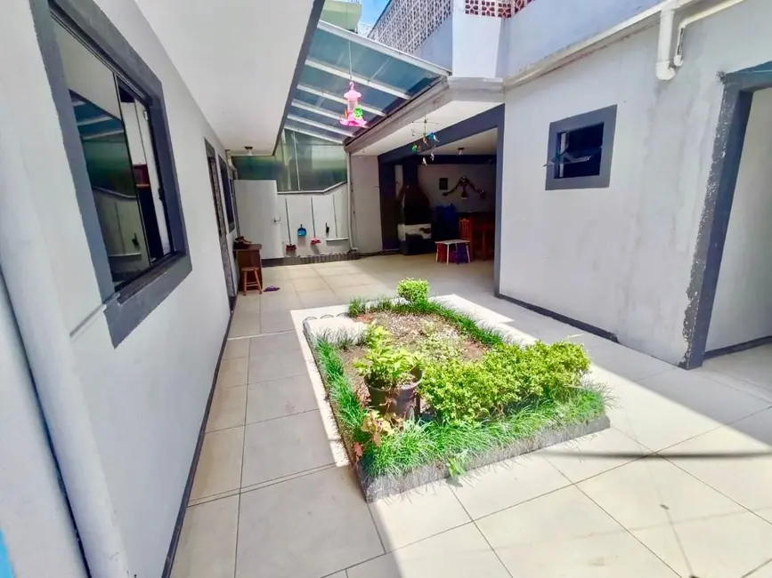 Foto 7 de Casa com 3 quartos à venda, 313m2 em Centro, Navegantes - SC