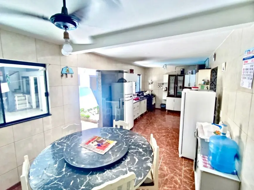 Foto 5 de Casa com 3 quartos à venda, 313m2 em Centro, Navegantes - SC