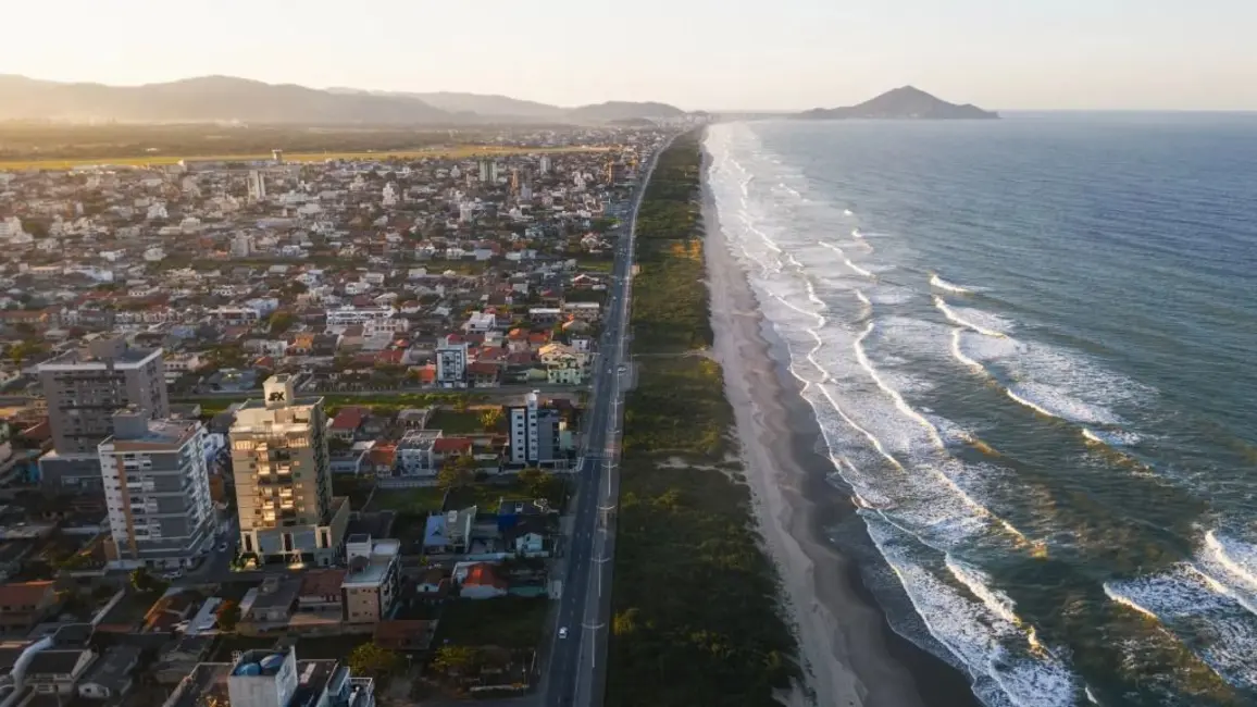 Foto 1 de Apartamento com 3 quartos à venda, 175m2 em Centro, Navegantes - SC