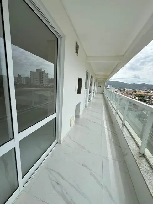 Foto 8 de Apartamento com 4 quartos à venda, 157m2 em Gravatá, Navegantes - SC
