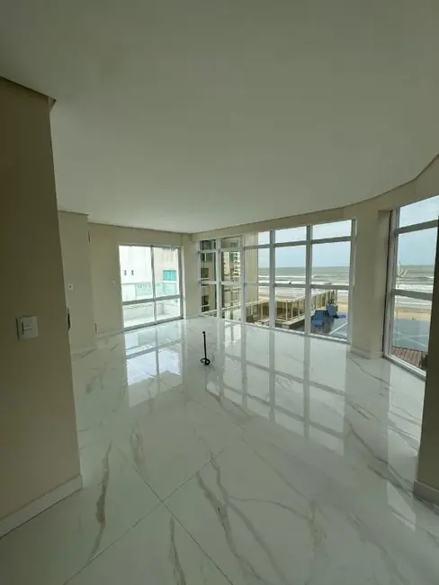 Foto 6 de Apartamento com 4 quartos à venda, 157m2 em Gravatá, Navegantes - SC