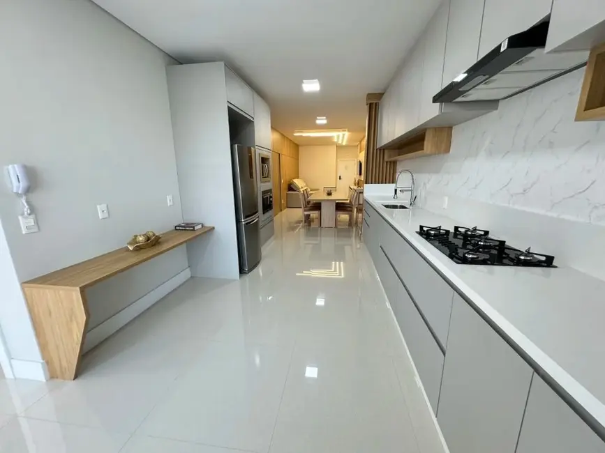 Apartamento com 3 quartos à venda, 249m2 em Gravatá, Navegantes - SC - imagem 7 Foto 7 de Apartamento com 3 quartos à venda, 249m2 em Gravatá, Navegantes - SC