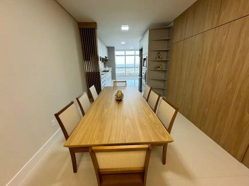 Apartamento com 3 quartos à venda, 249m2 em Gravatá, Navegantes - SC - imagem 5 Foto 5 de Apartamento com 3 quartos à venda, 249m2 em Gravatá, Navegantes - SC