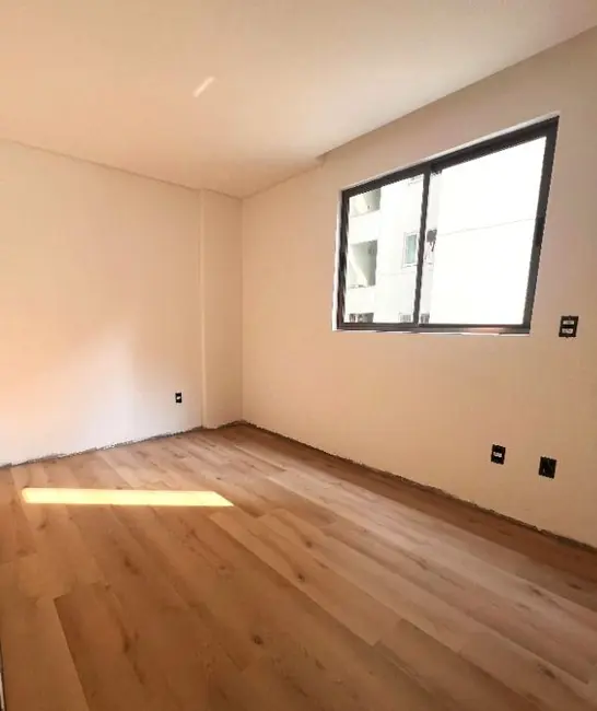 Foto 5 de Apartamento com 3 quartos à venda, 173m2 em Centro, Navegantes - SC