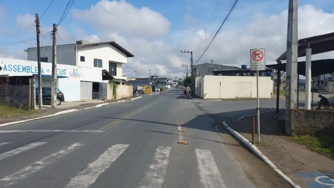 Foto 3 de Terreno / Lote à venda, 422m2 em Machados, Navegantes - SC