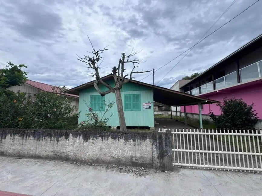 Foto 3 de Terreno / Lote à venda, 325m2 em Meia Praia, Navegantes - SC