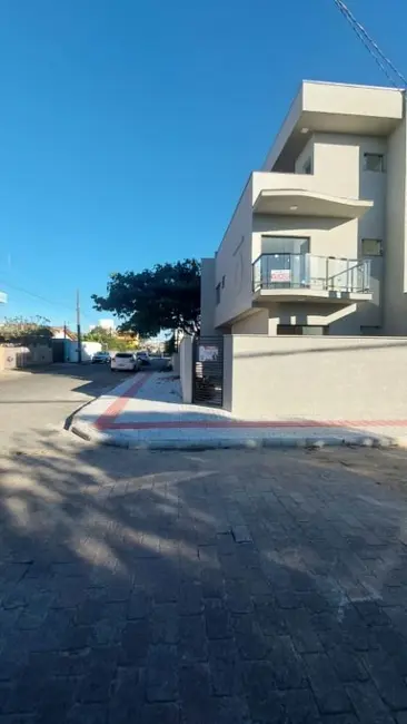 Foto 2 de Casa com 2 quartos à venda, 150m2 em Centro, Navegantes - SC