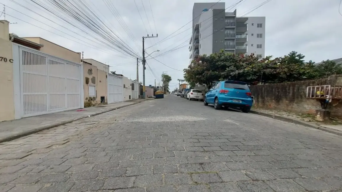 Foto 2 de Terreno / Lote à venda, 686m2 em Centro, Navegantes - SC