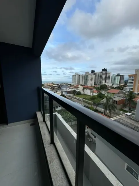 Foto 2 de Apartamento com 2 quartos à venda, 113m2 em Centro, Navegantes - SC