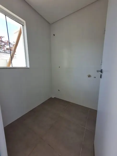 Casa com 3 quartos à venda, 100m2 em Meia Praia, Navegantes - SC - imagem 8 Foto 8 de Casa com 3 quartos à venda, 100m2 em Meia Praia, Navegantes - SC