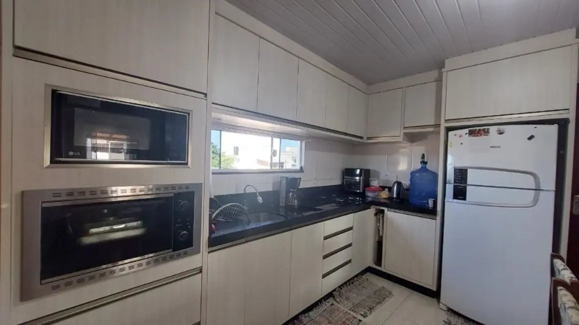 Foto 6 de Casa com 7 quartos à venda, 336m2 em Centro, Navegantes - SC