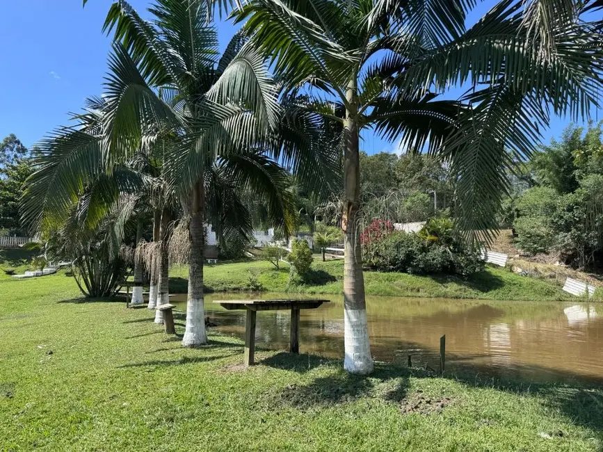 Foto 8 de Sítio / Rancho com 3 quartos à venda, 8m2 em Balneario Picarras - SC