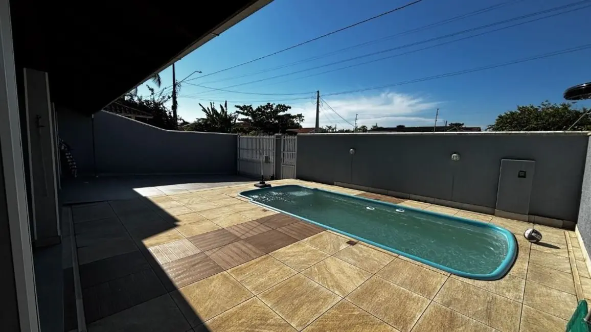 Foto 5 de Casa com 5 quartos à venda, 300m2 em Meia Praia, Navegantes - SC