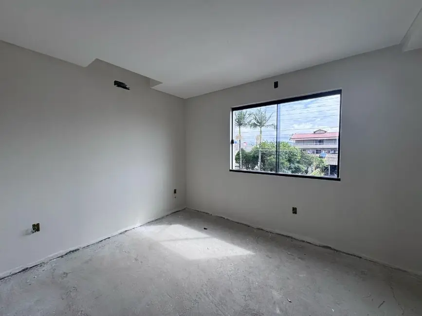 Foto 5 de Casa com 3 quartos à venda, 150m2 em Centro, Navegantes - SC