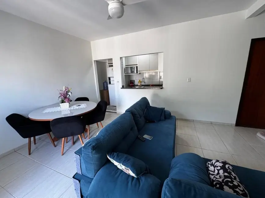 Foto 4 de Sobrado com 2 quartos à venda, 130m2 em Centro, Navegantes - SC