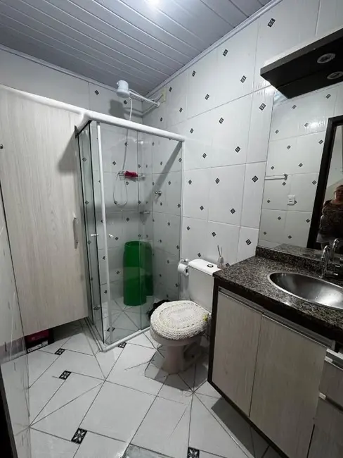 Foto 9 de Sobrado com 2 quartos à venda, 130m2 em Centro, Navegantes - SC