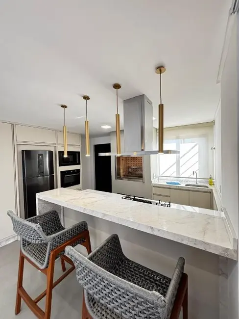 Foto 5 de Apartamento com 2 quartos à venda, 74m2 em Centro, Navegantes - SC