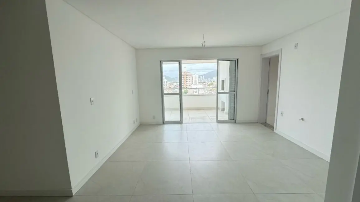 Foto 3 de Apartamento com 3 quartos à venda, 112m2 em Centro, Navegantes - SC