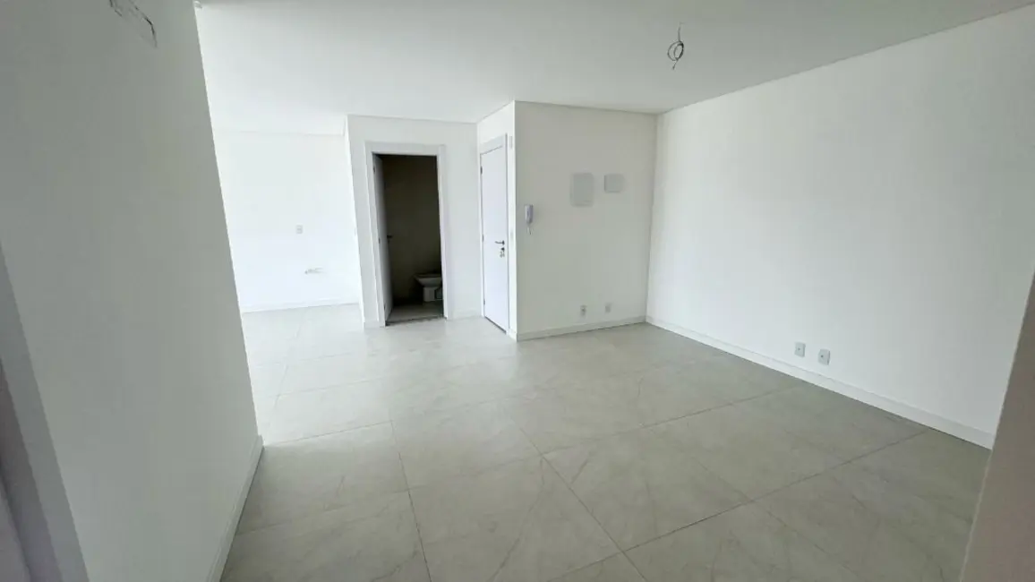 Foto 4 de Apartamento com 3 quartos à venda, 112m2 em Centro, Navegantes - SC