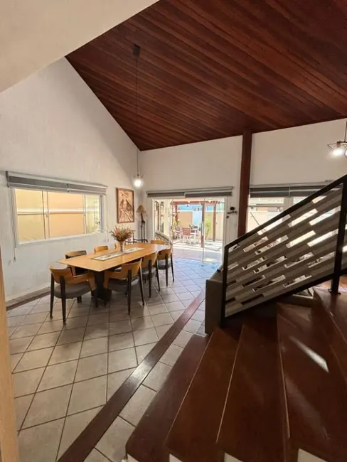 Foto 2 de Casa com 3 quartos à venda, 260m2 em Porto Belo - SC