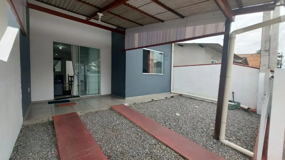 Foto 1 de Casa com 2 quartos à venda, 90m2 em Machados, Navegantes - SC
