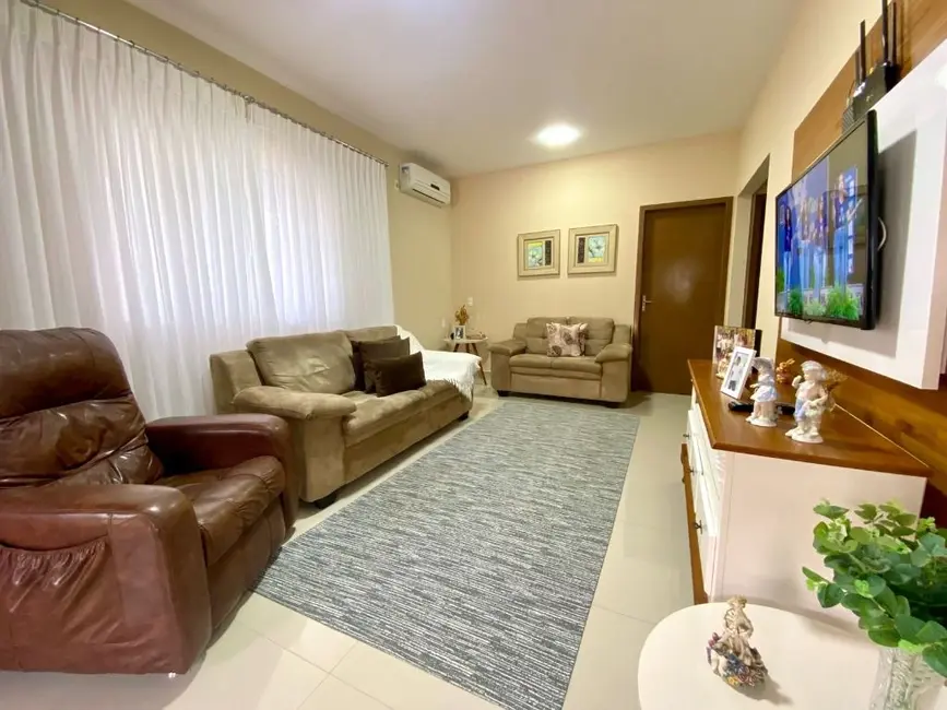 Foto 9 de Chácara com 3 quartos à venda, 2578m2 em Navegantes - SC