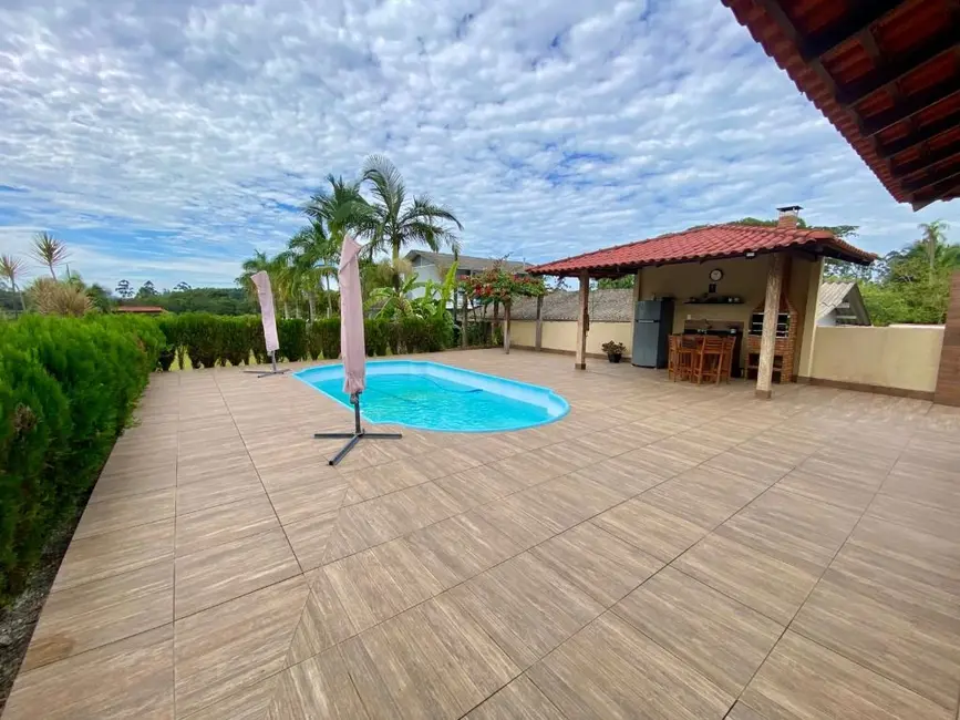 Foto 2 de Chácara com 3 quartos à venda, 2578m2 em Navegantes - SC