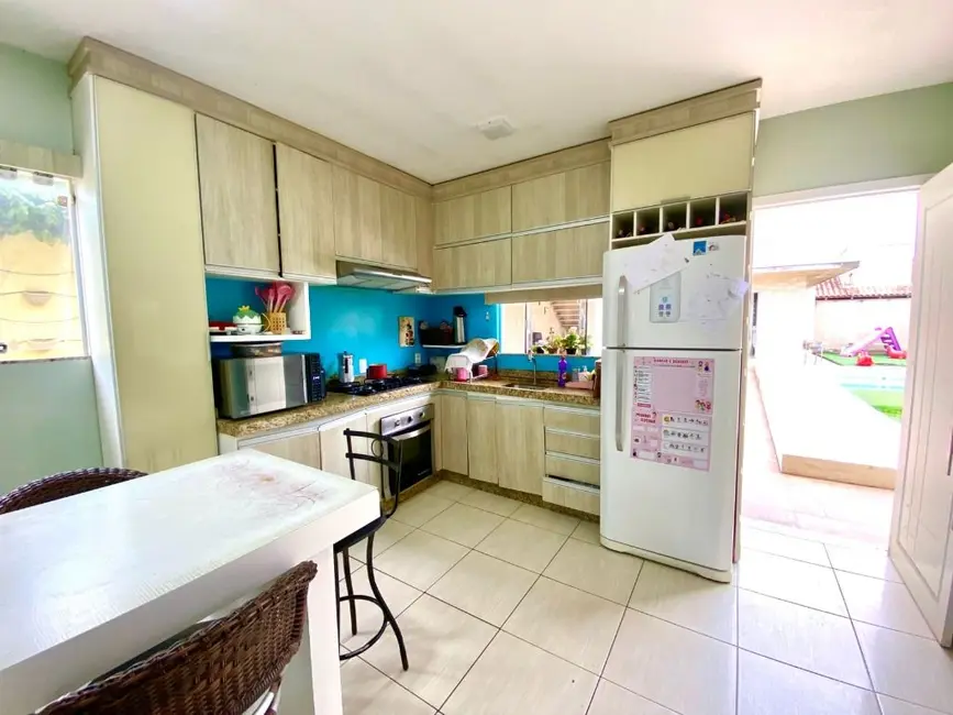 Casa com 3 quartos à venda, 384m2 em Gravatá, Navegantes - SC - imagem 7 Foto 7 de Casa com 3 quartos à venda, 384m2 em Gravatá, Navegantes - SC