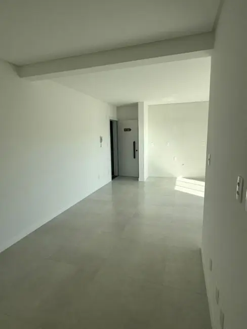 Foto 2 de Apartamento com 2 quartos à venda, 88m2 em Gravatá, Navegantes - SC