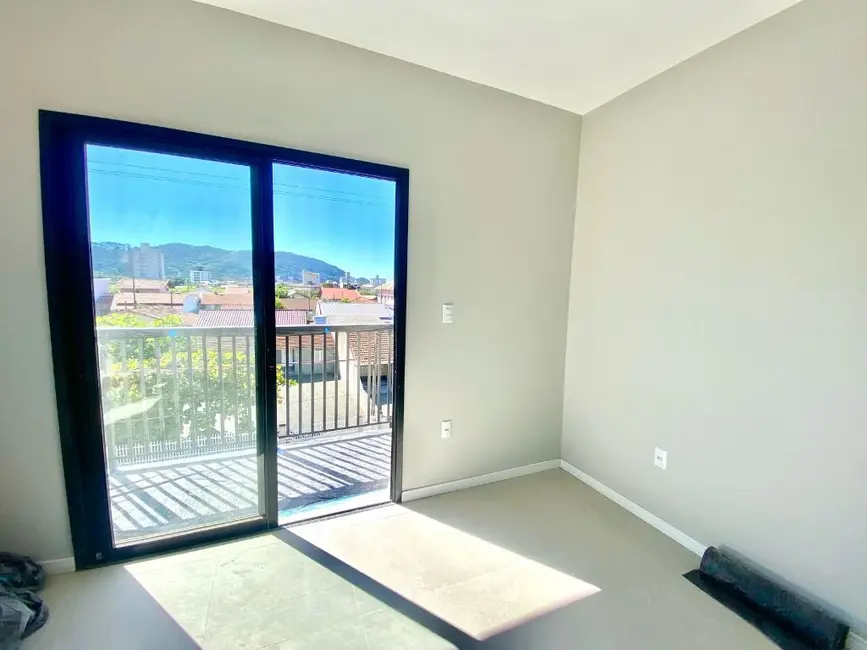 Foto 2 de Apartamento com 1 quarto à venda, 34m2 em Gravatá, Navegantes - SC