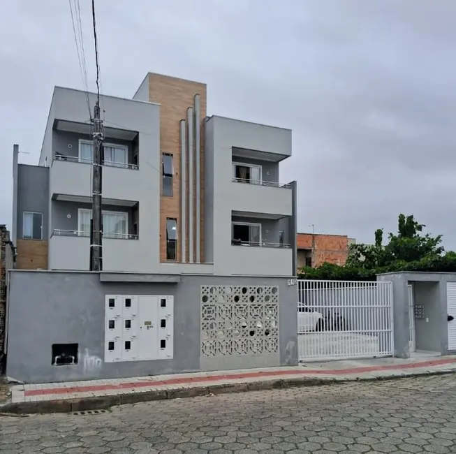 Foto 1 de Apartamento com 2 quartos à venda, 60m2 em Centro, Navegantes - SC