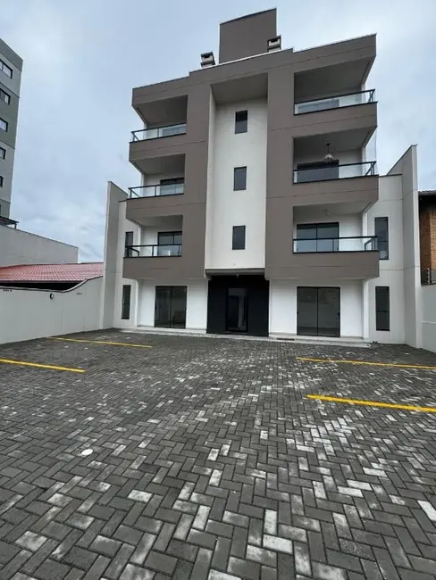 Foto 2 de Apartamento com 2 quartos à venda, 65m2 em Centro, Navegantes - SC