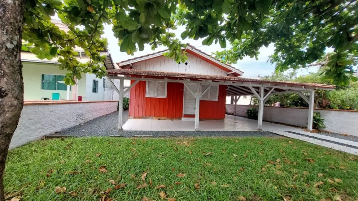 Foto 2 de Terreno / Lote à venda, 300m2 em Meia Praia, Navegantes - SC