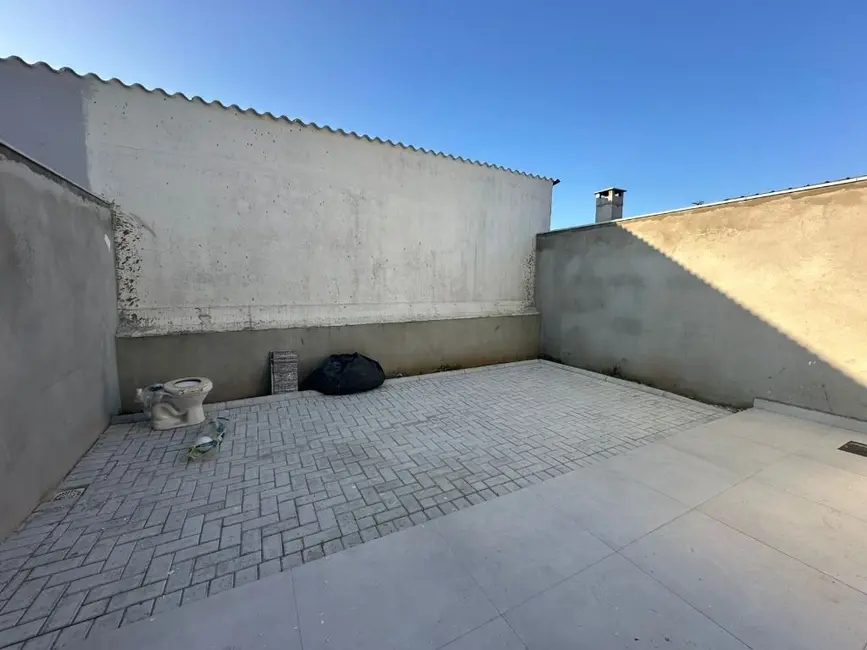 Foto 6 de Sobrado com 3 quartos à venda, 150m2 em Meia Praia, Navegantes - SC