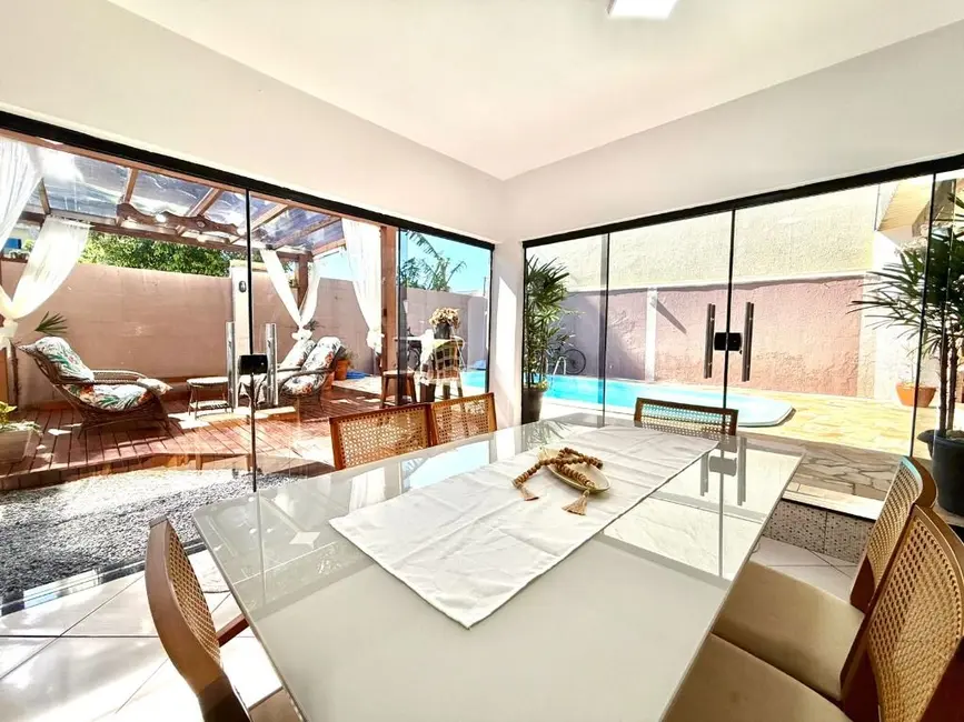 Foto 8 de Casa com 3 quartos à venda, 300m2 em Centro, Navegantes - SC