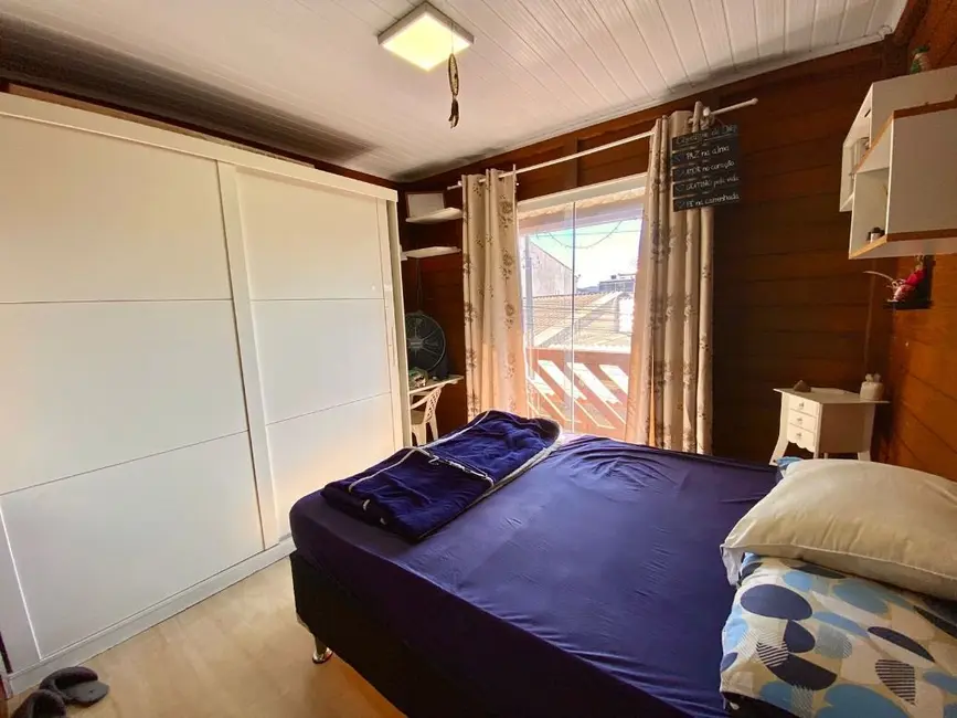 Casa com 3 quartos à venda, 64m2 em Centro, Navegantes - SC - imagem 8 Foto 8 de Casa com 3 quartos à venda, 64m2 em Centro, Navegantes - SC