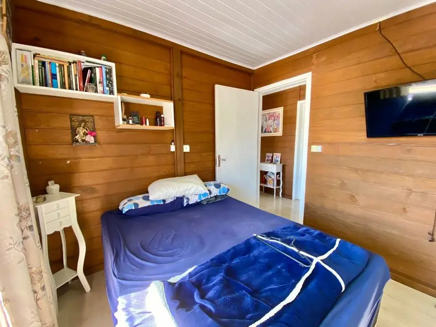 Casa com 3 quartos à venda, 64m2 em Centro, Navegantes - SC - imagem 9 Foto 9 de Casa com 3 quartos à venda, 64m2 em Centro, Navegantes - SC