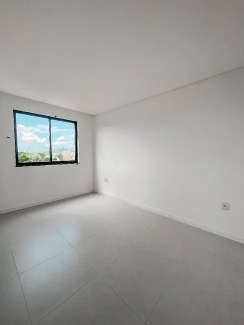 Foto 6 de Apartamento com 2 quartos à venda, 75m2 em Meia Praia, Navegantes - SC
