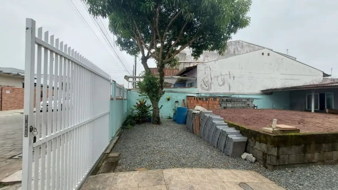 Foto 2 de Casa com 2 quartos à venda, 200m2 em Machados, Navegantes - SC