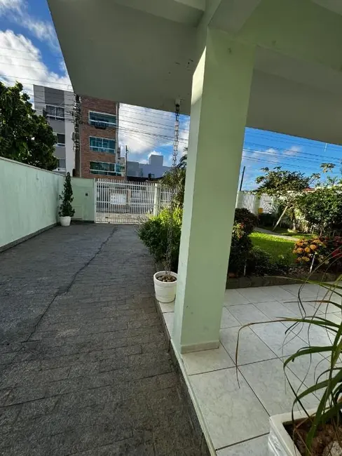 Foto 5 de Casa com 4 quartos à venda, 377m2 em Gravatá, Navegantes - SC