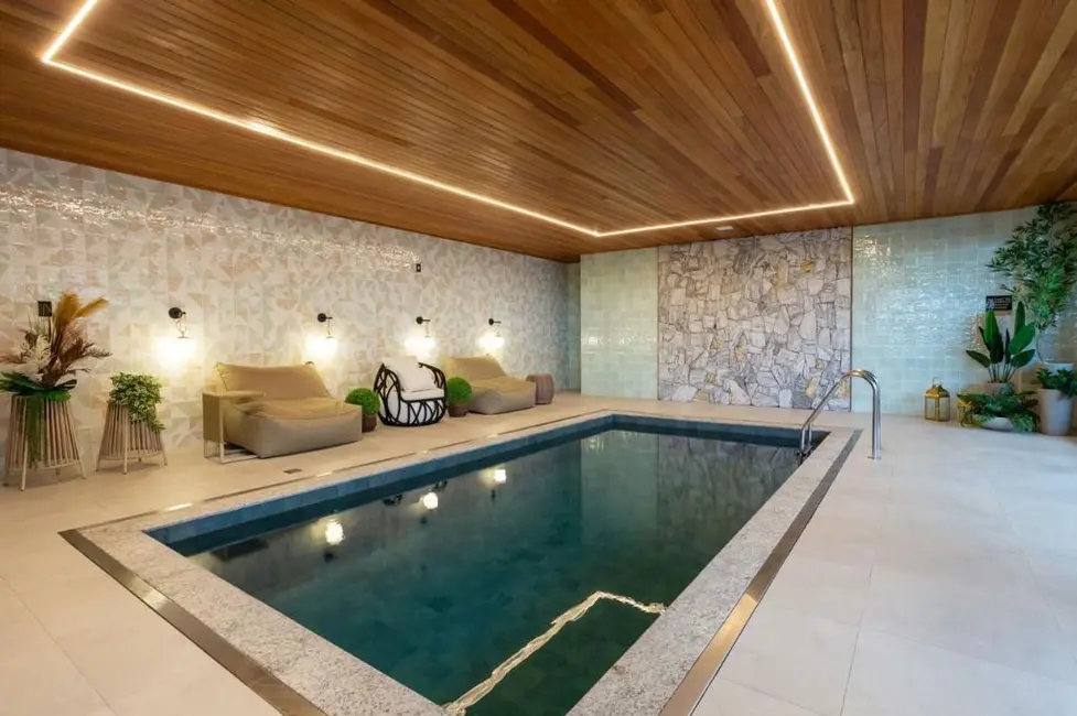 Foto 2 de Apartamento com 4 quartos à venda, 343m2 em Centro, Navegantes - SC