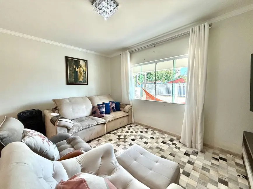 Foto 6 de Casa com 4 quartos à venda, 260m2 em Gravatá, Navegantes - SC