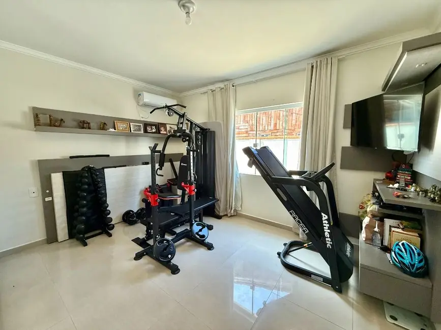 Foto 9 de Casa com 4 quartos à venda, 260m2 em Gravatá, Navegantes - SC