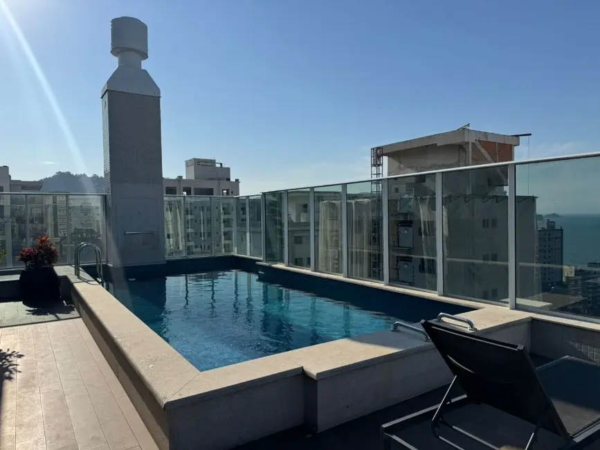 Foto 3 de Apartamento com 2 quartos à venda, 70m2 em Itapema - SC